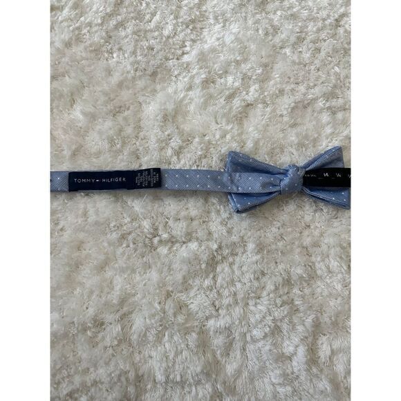 Tommy Hilfiger Light Blue Bow Tie - Picture 3 of 4